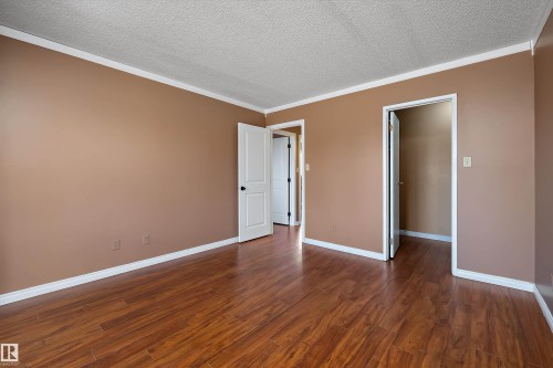 17423 92 Avenue, Edmonton, AB - Indoor Photo Showing Other Room