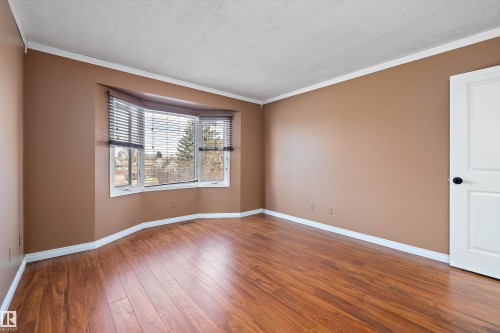 17423 92 Avenue, Edmonton, AB - Indoor Photo Showing Other Room