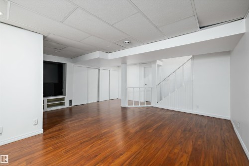 17423 92 Avenue, Edmonton, AB - Indoor Photo Showing Other Room