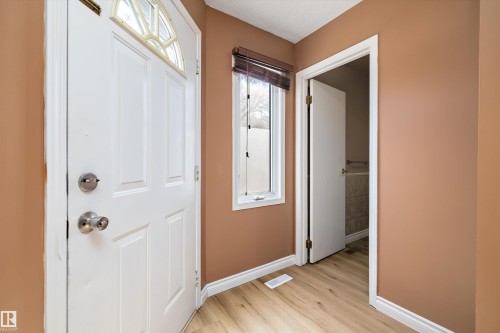 17423 92 Avenue, Edmonton, AB - Indoor Photo Showing Other Room
