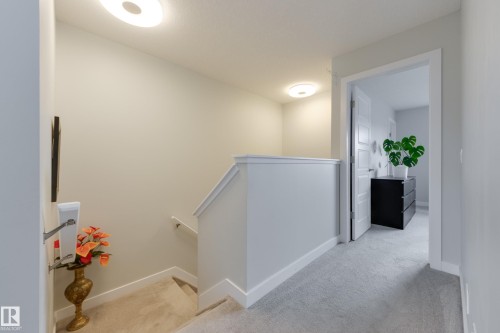 9635 225 Street, Edmonton, AB - Indoor Photo Showing Other Room