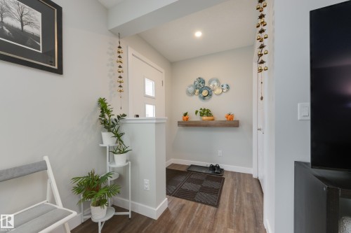9635 225 Street, Edmonton, AB - Indoor Photo Showing Other Room