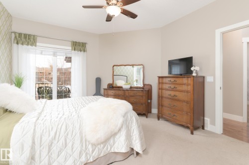 #207 50 Heatherglen Dr, Spruce Grove, AB - Indoor Photo Showing Bedroom