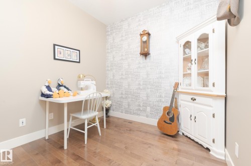#207 50 Heatherglen Dr, Spruce Grove, AB - Indoor