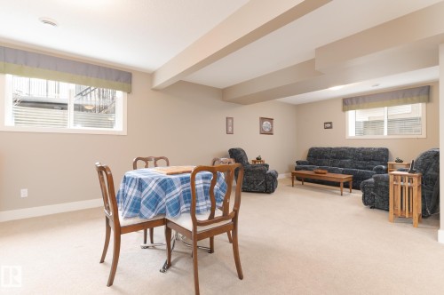 #207 50 Heatherglen Dr, Spruce Grove, AB - Indoor