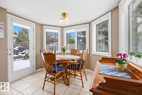 368 Ormsby Road W, Edmonton, AB 