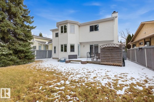 368 Ormsby Road W, Edmonton, AB 