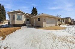 429 5 Street Thorhild, AB T0A 2J0