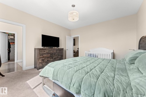 8 Spring Bay, Spruce Grove, AB - Indoor Photo Showing Bedroom