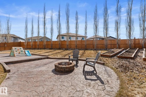 8 Spring Bay, Spruce Grove, AB - Outdoor