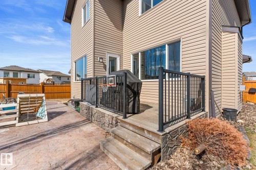 8 Spring Bay, Spruce Grove, AB - Outdoor