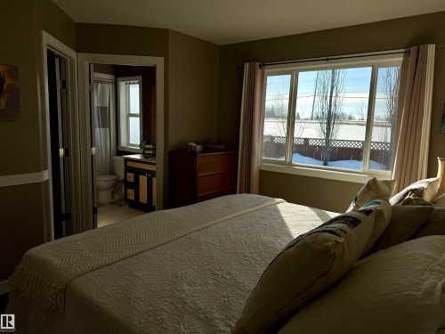 9621 100 Ave, Lac La Biche, AB - Indoor Photo Showing Bedroom