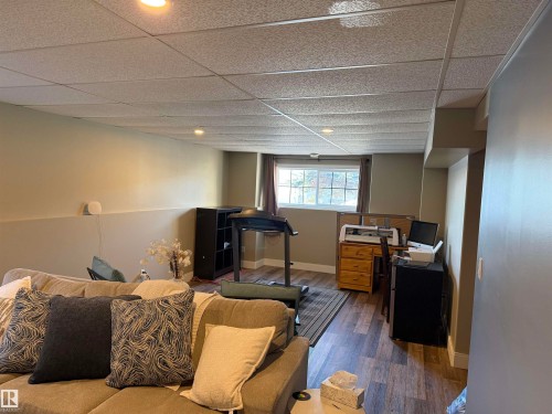 9621 100 Ave, Lac La Biche, AB - Indoor