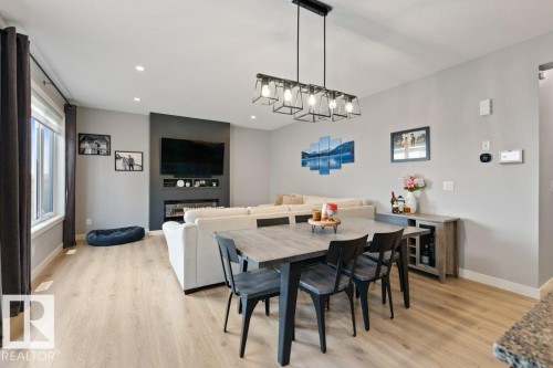 20008 18 Avenue, Edmonton, AB - Indoor Photo Showing Dining Room