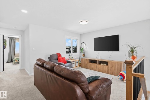 34 Riverhill Crescent, St. Albert, AB - Indoor Photo Showing Living Room