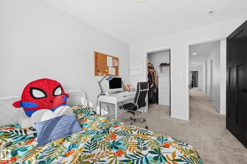 34 Riverhill Crescent, St. Albert, AB - Indoor Photo Showing Bedroom