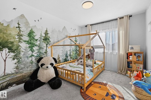 34 Riverhill Crescent, St. Albert, AB - Indoor Photo Showing Bedroom