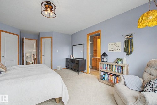 807 Oakland Place, Devon, AB - Indoor Photo Showing Bedroom