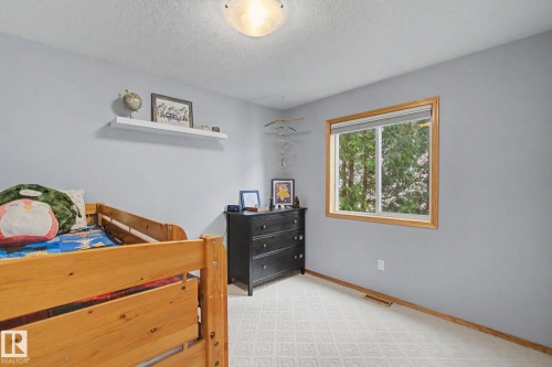 807 Oakland Place, Devon, AB - Indoor Photo Showing Bedroom