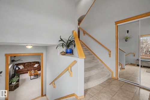 807 Oakland Place, Devon, AB - Indoor Photo Showing Other Room