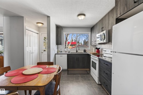 4 Bruyer Crescent, Cold Lake, AB - Indoor