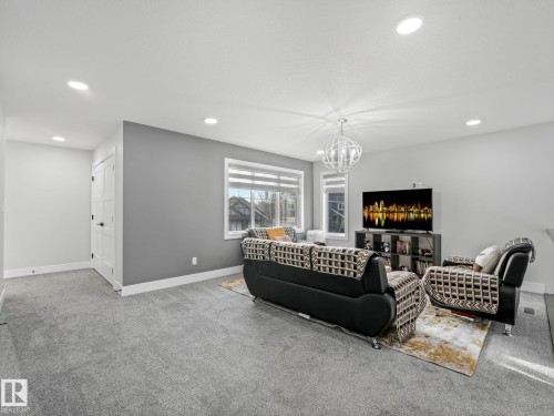 4703 41 Street, Beaumont, AB - Indoor