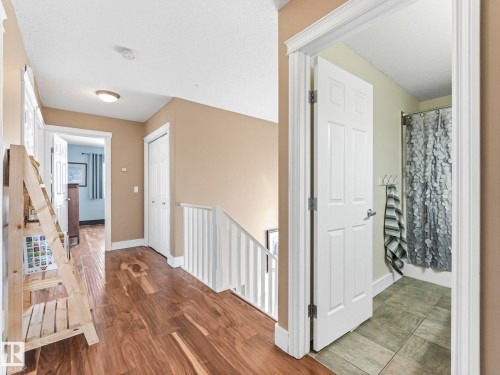 6210 53 Avenue, Beaumont, AB - Indoor Photo Showing Other Room
