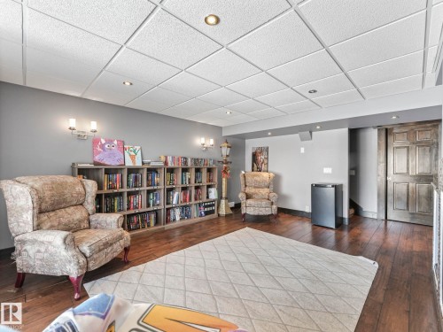 6210 53 Avenue, Beaumont, AB - Indoor