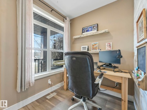 6210 53 Avenue, Beaumont, AB - Indoor Photo Showing Office