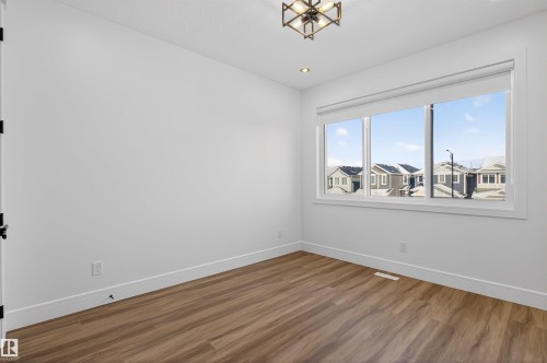 16615 32 Avenue, Edmonton, AB - Indoor Photo Showing Other Room