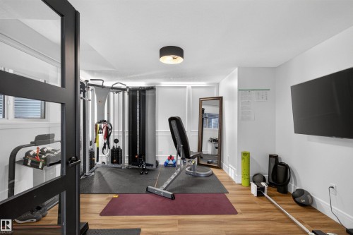 16615 32 Avenue, Edmonton, AB - Indoor Photo Showing Gym Room