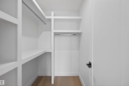 16512 34 Avenue, Edmonton, AB - Indoor With Storage