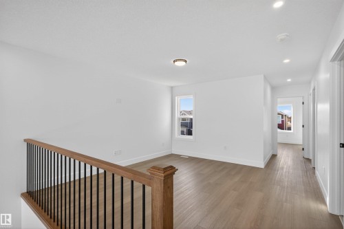 16716 34 Avenue, Edmonton, AB - Indoor Photo Showing Other Room