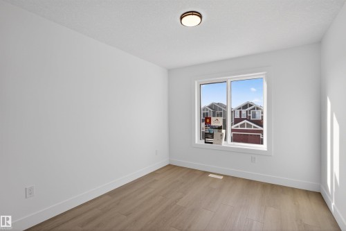 16716 34 Avenue, Edmonton, AB - Indoor Photo Showing Other Room