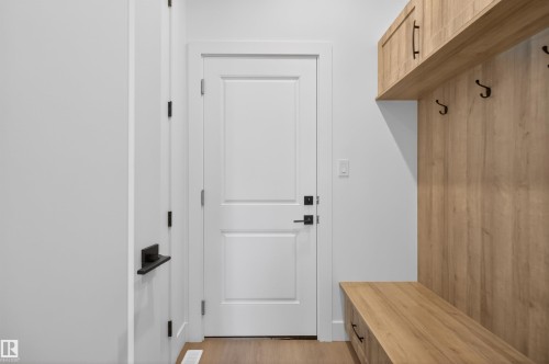 16716 34 Avenue, Edmonton, AB - Indoor Photo Showing Other Room