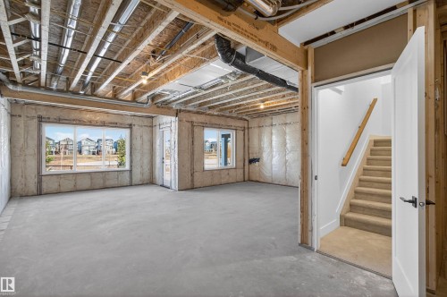 16716 34 Avenue, Edmonton, AB - Indoor Photo Showing Other Room