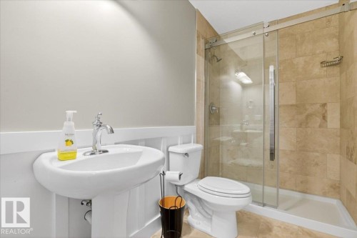 8508 Summerside Grande Boulevard, Edmonton, AB - Indoor Photo Showing Bathroom