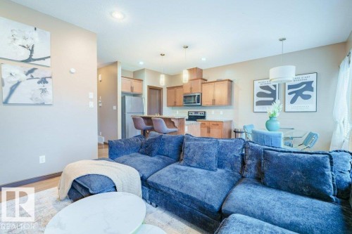11904 22 Avenue, Edmonton, AB - Indoor Photo Showing Living Room