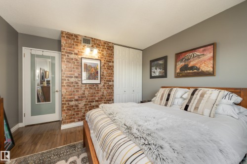 1406 12303 Jasper Avenue, Edmonton, AB - Indoor Photo Showing Bedroom