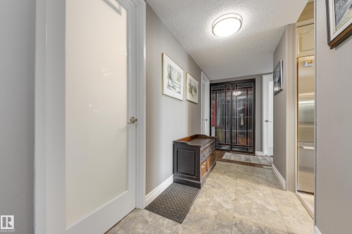 1406 12303 Jasper Avenue, Edmonton, AB - Indoor Photo Showing Other Room