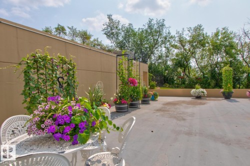 1406 12303 Jasper Avenue, Edmonton, AB - Outdoor