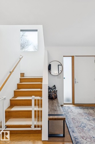 10958 80 Avenue, Edmonton, AB - Indoor Photo Showing Other Room