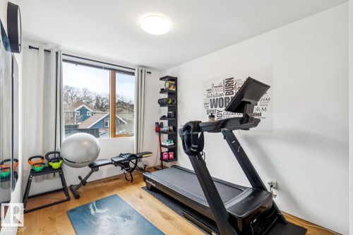 10958 80 Avenue, Edmonton, AB - Indoor Photo Showing Gym Room