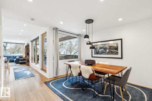 10958 80 Avenue, Edmonton, AB - Indoor Photo Showing Dining Room