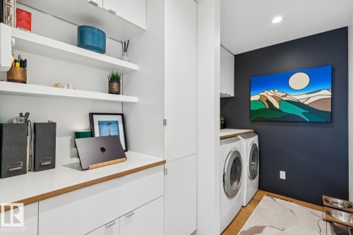 10958 80 Avenue, Edmonton, AB - Indoor Photo Showing Laundry Room
