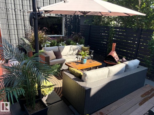 10958 80 Avenue, Edmonton, AB - Outdoor