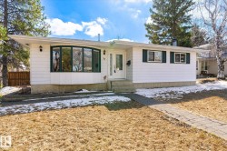 30 FARMSTEAD Avenue  St. Albert, AB T8N 1V8