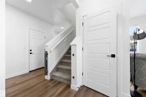 364 Genesis Villa(S), Stony Plain, AB - Indoor Photo Showing Other Room