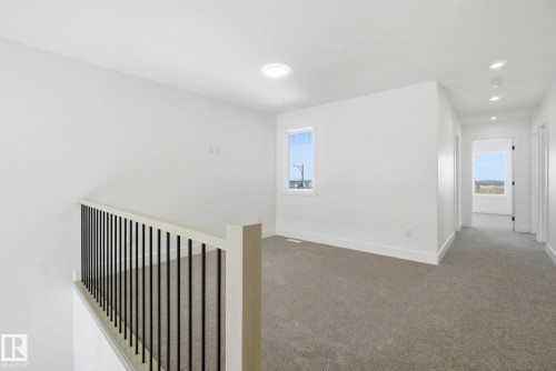 1407 Osprey Crest, Edmonton, AB - Indoor Photo Showing Other Room