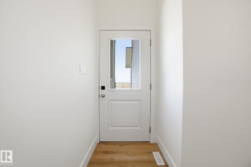 1407 Osprey Crest, Edmonton, AB - Indoor Photo Showing Other Room